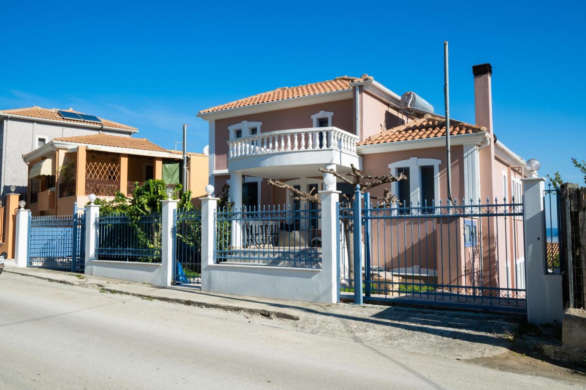 A L' Aise Studios Apolpaina Exterior photo